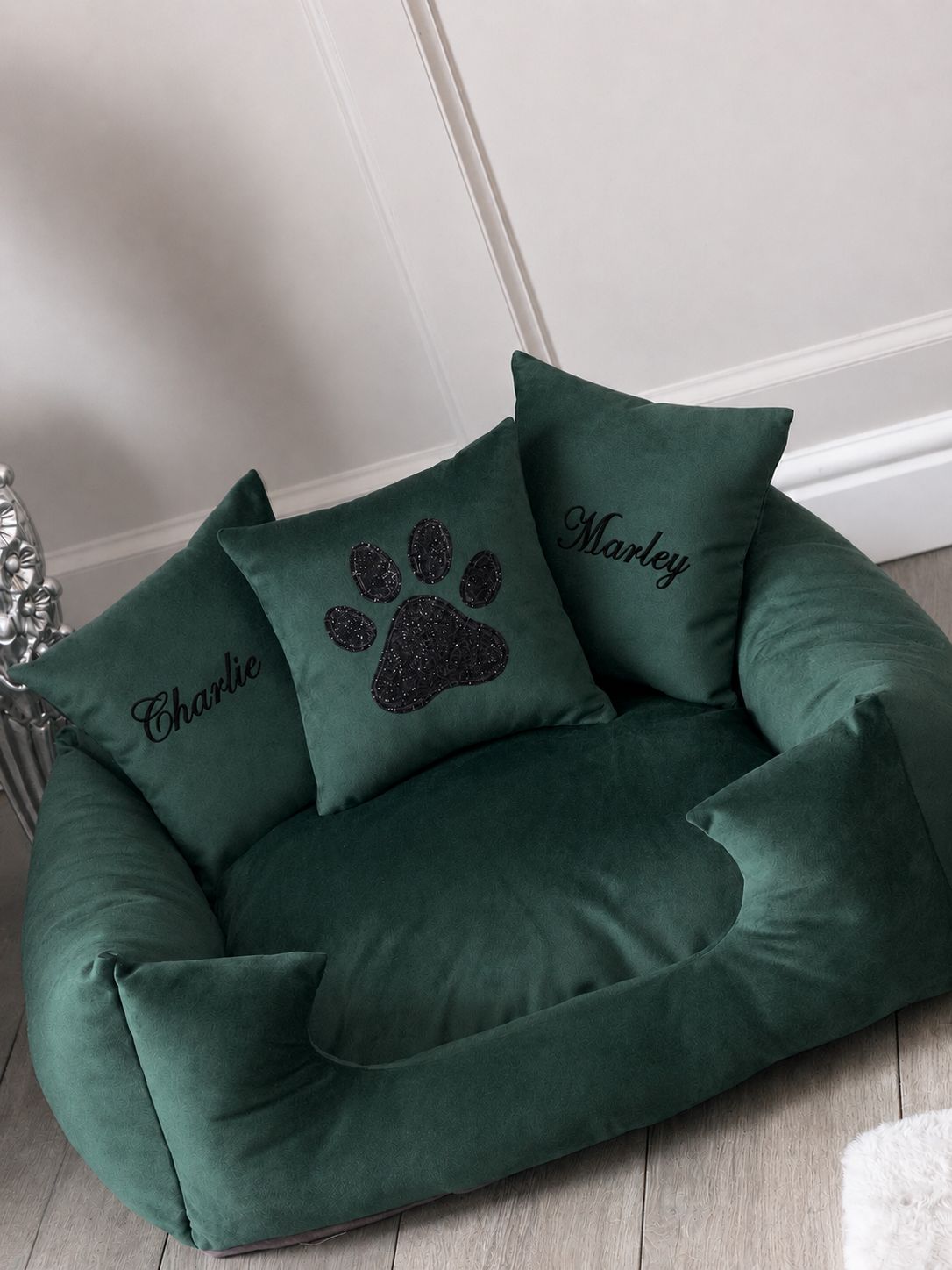 Emerald Plush Dog Bed With Black Piping - With Personalisation